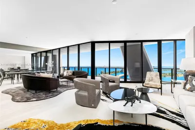 1000 Biscayne Blvd #3702 1