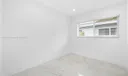 1431 N 14th Way #A & B Photo