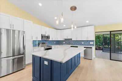 2685 Riviera Drive 1