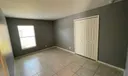 302 NE Greenbrier Ave Photo