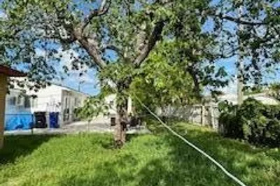 46 NE 172nd Street 1