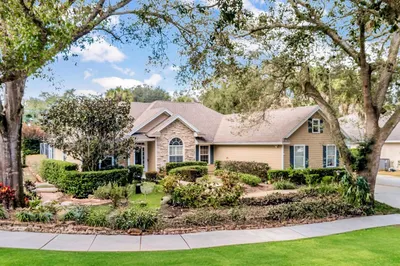 Home sweet home awaits! Charming home on a peacefu