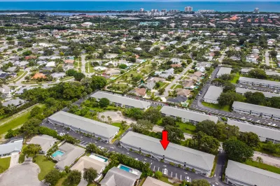 8 Garden Street #205R 1