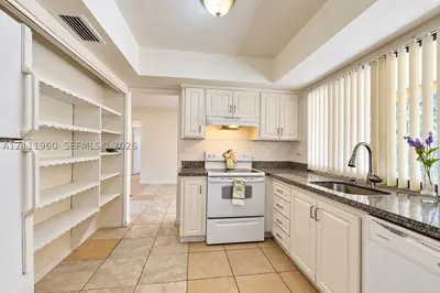 7000 NW 22nd St 1