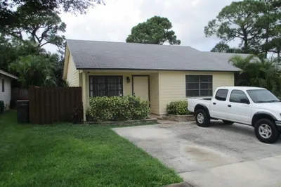 9077 E HIGHLAND PINES Drive #9077 1