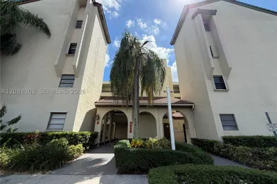 8933 SW 123rd Ct #207-5 1