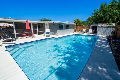 4386 Bamboo Drive 1