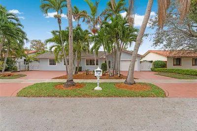 9741 SW 3rd street boasts beautiful and welcoming