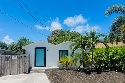 181 NE 15th Terrace 1