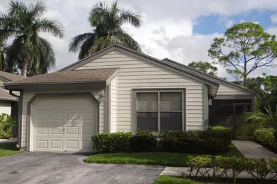 2529 Bedford Mews Drive 1