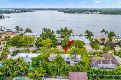 324 River Drive 1