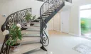 253 Old Meadow Way Photo