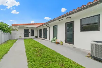 1136 NW 34th Ave 1