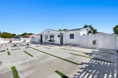 20603 NW 44th Pl 1