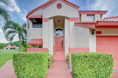 7657 LEXINGTON CLUB Boulevard #C 1