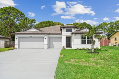 1968 SW Brisbane Street 1