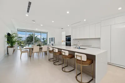 220 Lake Shore Drive #704 1