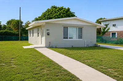807 Handy Ave Avenue 1