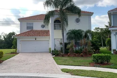 3210 El Camino Real 1