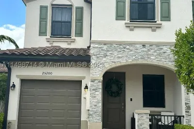 25200 SW 114th Ave #25200 1