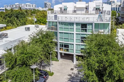 2025 Meridian Ave #2 1