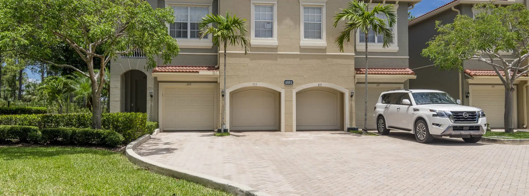 Just Listed | Lovely in Legends at The Gardens | 4881 Bonsai Circle 111