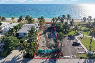 2900 N Atlantic Boulevard 1