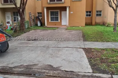 948 SW 6th Ct #948 1