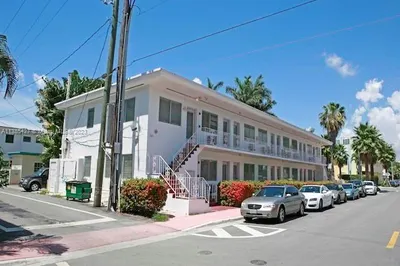 761 Euclid Ave #10 1