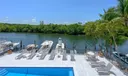 6901 Edgewater Dr #328 Photo