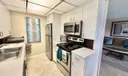 2100 Cornwall E Photo