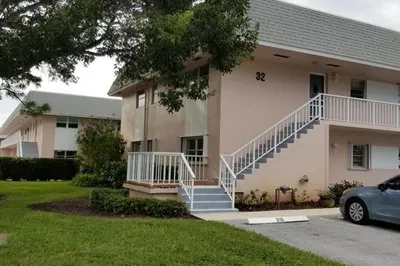 18081 SE Country Club Drive #316 1