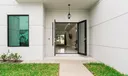 909 NW 4th Avenue Photo