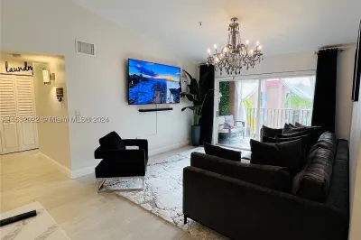 2071 Renaissance Blvd #306 1