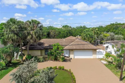 1678 NW 36th Court 1