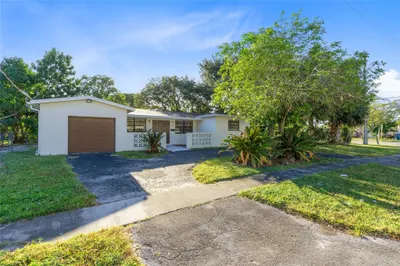 2208 NW 63rd Avenue 1