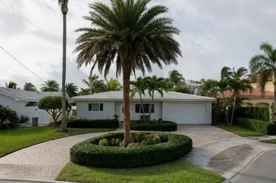 636 Kingfish Road 1