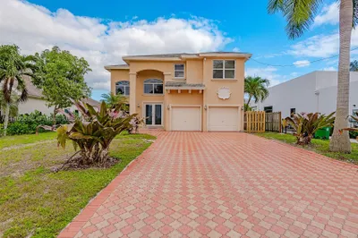 4480 SW 26 Ave 1