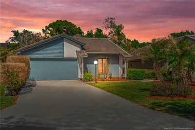 4179 SW Mallard Creek Trail 1