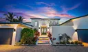 22 Ocean Drive Photo