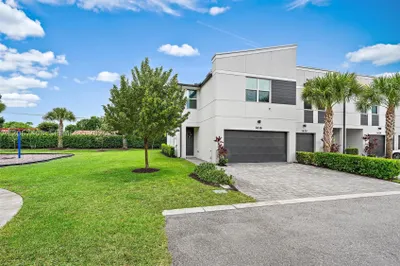 1616 Lindley St 1