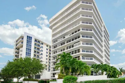1617 N Flagler Drive #302 1