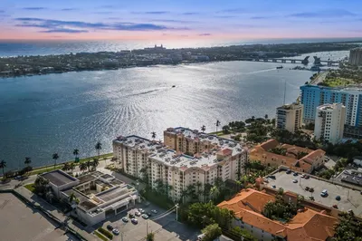 1801 N Flagler Drive #718 1