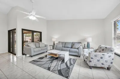 130 Sherwood Circle #14d 1