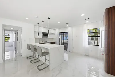 571 Piedmont L 1