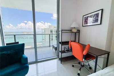 1300 Brickell Bay Dr #2707 1