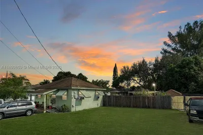 914 NW 6th Ave 1