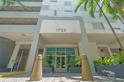 1723 SW 2nd Ave #902 1