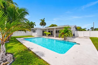 4490 NW 19th Way 1
