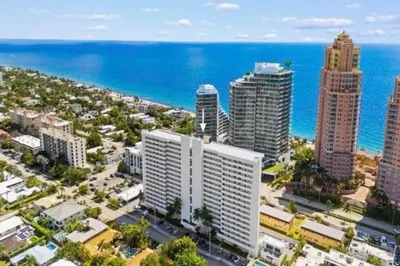 2200 NE 33rd Avenue #11G 1